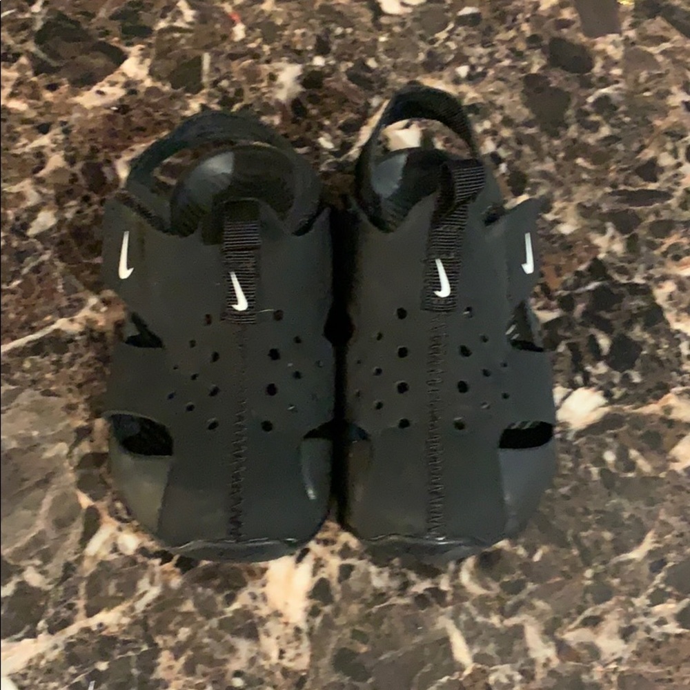 Kids Nike Sandals